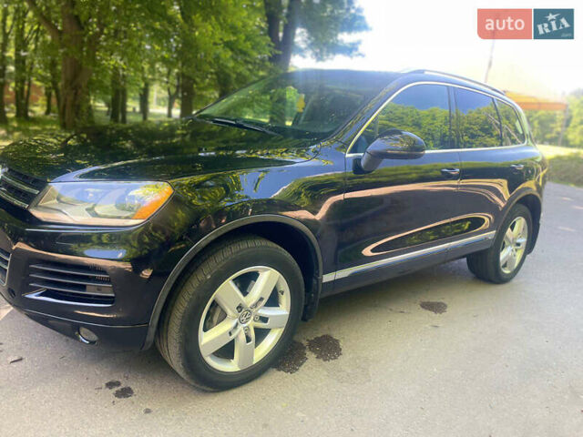 Черный Фольксваген Туарег, объемом двигателя 2.97 л и пробегом 329 тыс. км за 17999 $, фото 5 на Automoto.ua