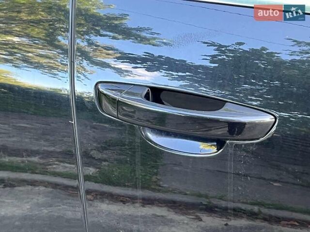 Чорний Фольксваген Туарег, об'ємом двигуна 4.2 л та пробігом 255 тис. км за 28440 $, фото 19 на Automoto.ua