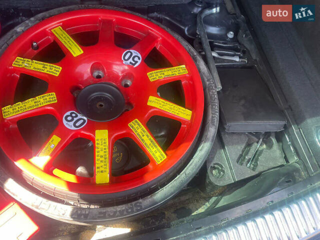 Черный Фольксваген Туарег, объемом двигателя 2.97 л и пробегом 329 тыс. км за 17999 $, фото 29 на Automoto.ua