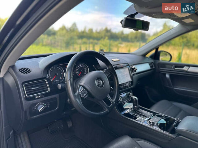 Чорний Фольксваген Туарег, об'ємом двигуна 2.97 л та пробігом 204 тис. км за 16500 $, фото 33 на Automoto.ua