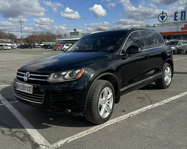 Чорний Фольксваген Туарег, об'ємом двигуна 3.6 л та пробігом 252 тис. км за 17800 $, фото 2 на Automoto.ua