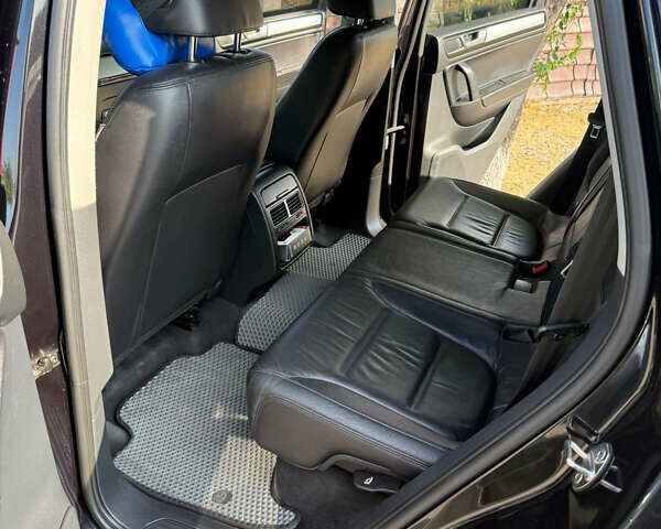 Чорний Фольксваген Туарег, об'ємом двигуна 2.97 л та пробігом 245 тис. км за 21900 $, фото 13 на Automoto.ua