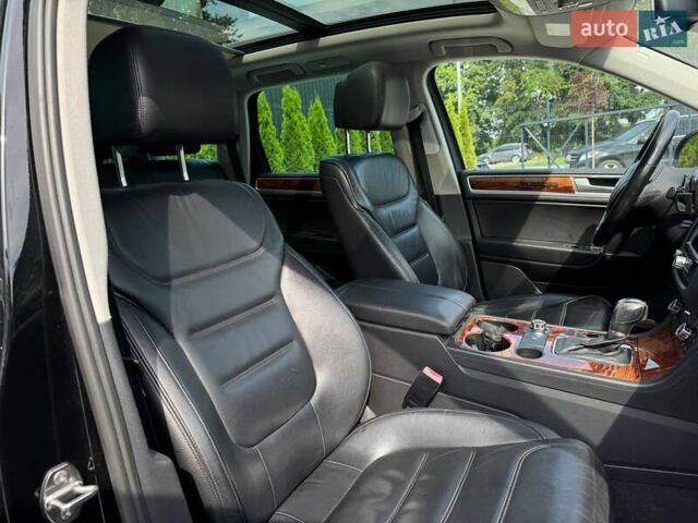 Черный Фольксваген Туарег, объемом двигателя 2.97 л и пробегом 349 тыс. км за 16500 $, фото 34 на Automoto.ua