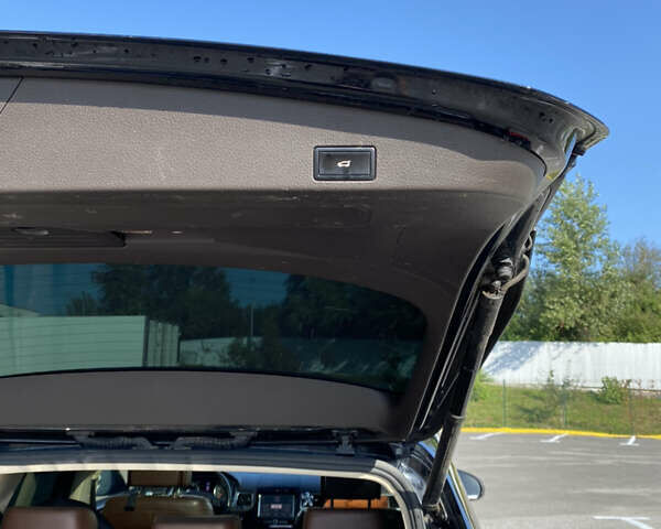 Чорний Фольксваген Туарег, об'ємом двигуна 3.6 л та пробігом 252 тис. км за 17800 $, фото 37 на Automoto.ua