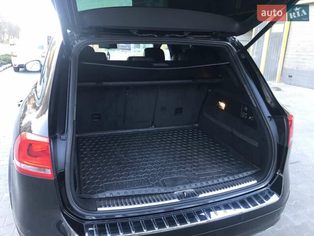 Чорний Фольксваген Туарег, об'ємом двигуна 2.97 л та пробігом 275 тис. км за 21300 $, фото 12 на Automoto.ua