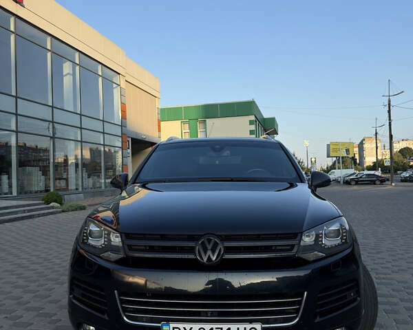 Чорний Фольксваген Туарег, об'ємом двигуна 2.97 л та пробігом 311 тис. км за 15900 $, фото 1 на Automoto.ua