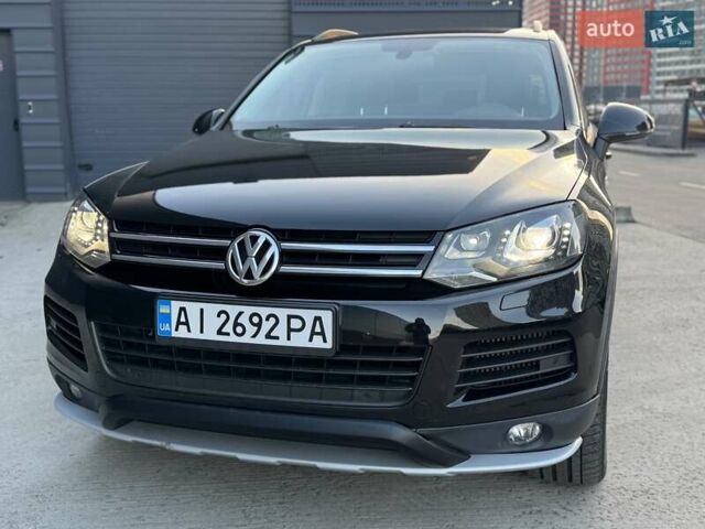 Чорний Фольксваген Туарег, об'ємом двигуна 3 л та пробігом 236 тис. км за 20750 $, фото 7 на Automoto.ua