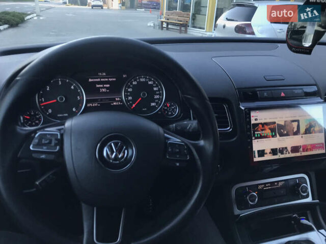 Чорний Фольксваген Туарег, об'ємом двигуна 2.97 л та пробігом 275 тис. км за 21300 $, фото 27 на Automoto.ua