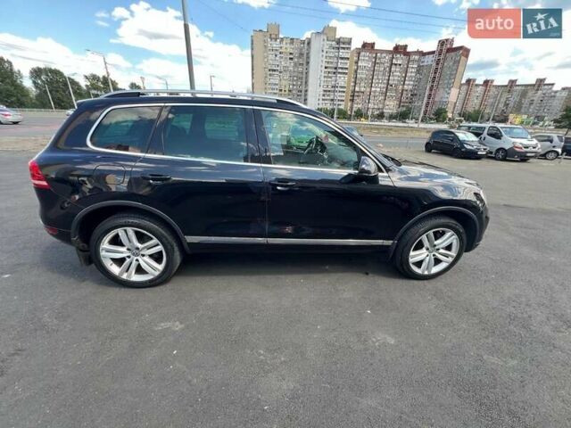 Чорний Фольксваген Туарег, об'ємом двигуна 2.97 л та пробігом 276 тис. км за 15000 $, фото 19 на Automoto.ua