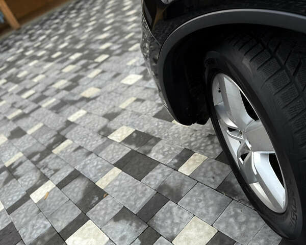 Черный Фольксваген Туарег, объемом двигателя 2.97 л и пробегом 278 тыс. км за 20000 $, фото 14 на Automoto.ua