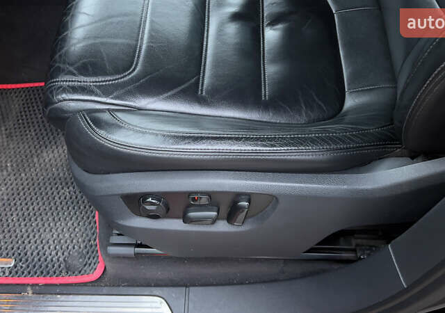 Черный Фольксваген Туарег, объемом двигателя 2.97 л и пробегом 281 тыс. км за 22500 $, фото 62 на Automoto.ua