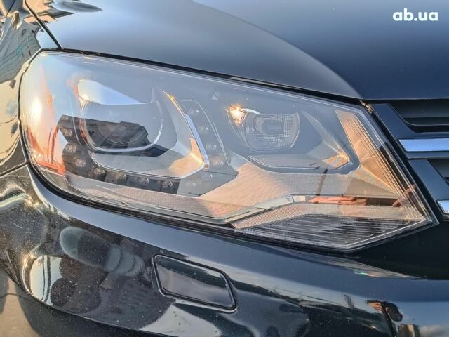 Черный Фольксваген Туарег, объемом двигателя 3 л и пробегом 207 тыс. км за 18990 $, фото 3 на Automoto.ua