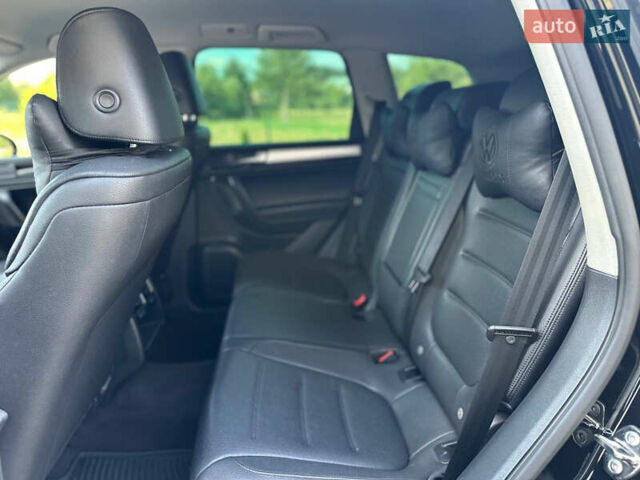 Чорний Фольксваген Туарег, об'ємом двигуна 2.97 л та пробігом 204 тис. км за 16500 $, фото 43 на Automoto.ua