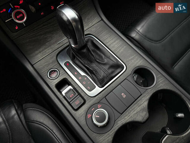 Чорний Фольксваген Туарег, об'ємом двигуна 2.97 л та пробігом 230 тис. км за 19999 $, фото 17 на Automoto.ua