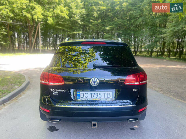 Черный Фольксваген Туарег, объемом двигателя 2.97 л и пробегом 329 тыс. км за 17999 $, фото 7 на Automoto.ua