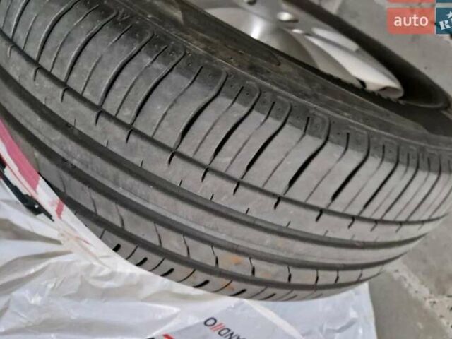 Чорний Фольксваген Туарег, об'ємом двигуна 2.97 л та пробігом 276 тис. км за 15000 $, фото 3 на Automoto.ua