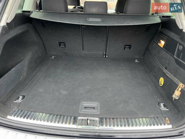 Черный Фольксваген Туарег, объемом двигателя 3 л и пробегом 159 тыс. км за 17500 $, фото 26 на Automoto.ua