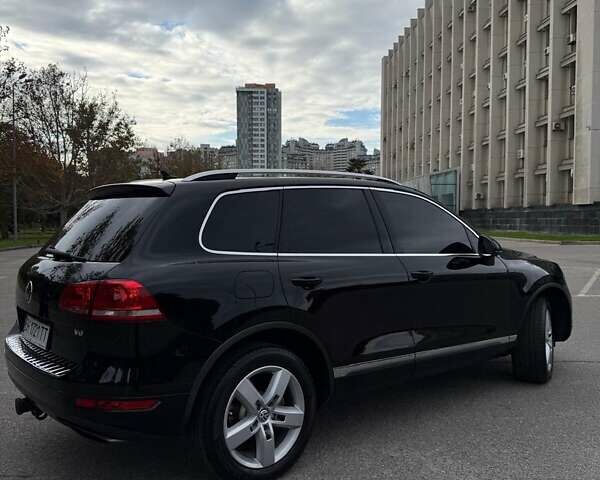 Черный Фольксваген Туарег, объемом двигателя 3.6 л и пробегом 290 тыс. км за 15200 $, фото 11 на Automoto.ua