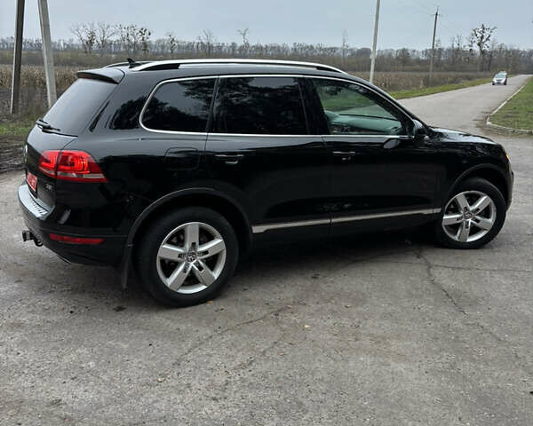 Черный Фольксваген Туарег, объемом двигателя 3 л и пробегом 216 тыс. км за 19500 $, фото 8 на Automoto.ua