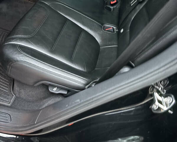 Черный Фольксваген Туарег, объемом двигателя 3 л и пробегом 216 тыс. км за 19500 $, фото 19 на Automoto.ua