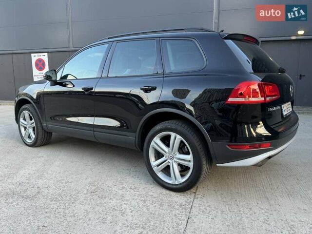 Чорний Фольксваген Туарег, об'ємом двигуна 3 л та пробігом 236 тис. км за 20750 $, фото 37 на Automoto.ua