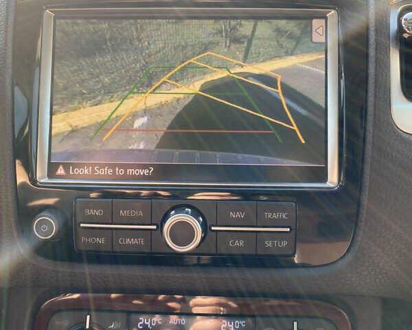 Чорний Фольксваген Туарег, об'ємом двигуна 3.6 л та пробігом 252 тис. км за 17800 $, фото 40 на Automoto.ua