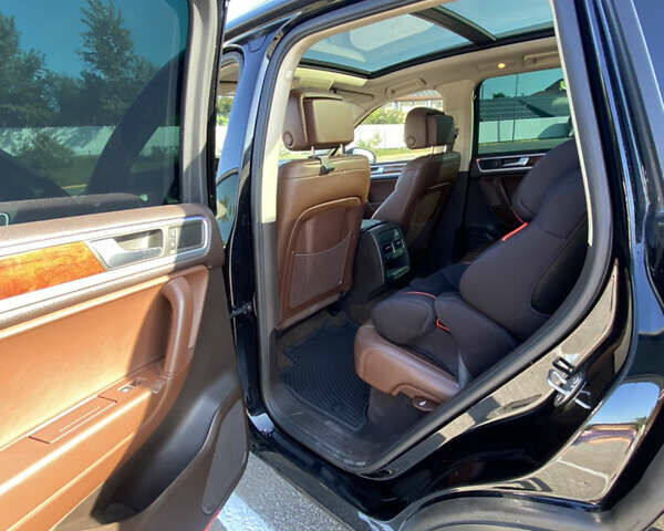 Чорний Фольксваген Туарег, об'ємом двигуна 3.6 л та пробігом 252 тис. км за 17800 $, фото 28 на Automoto.ua