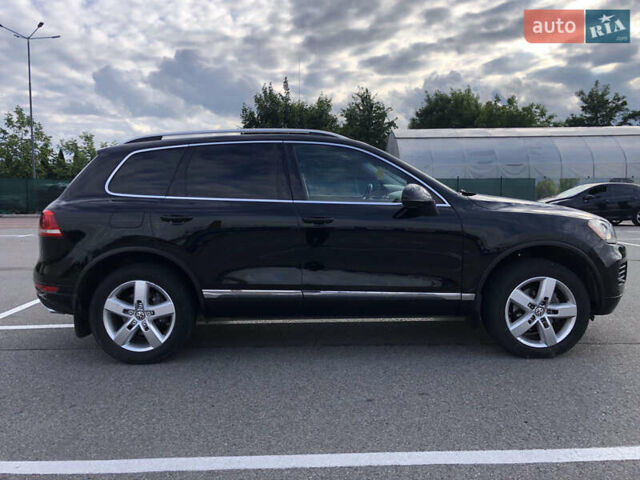 Черный Фольксваген Туарег, объемом двигателя 2.97 л и пробегом 332 тыс. км за 16900 $, фото 17 на Automoto.ua