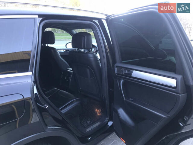 Чорний Фольксваген Туарег, об'ємом двигуна 2.97 л та пробігом 275 тис. км за 21300 $, фото 20 на Automoto.ua