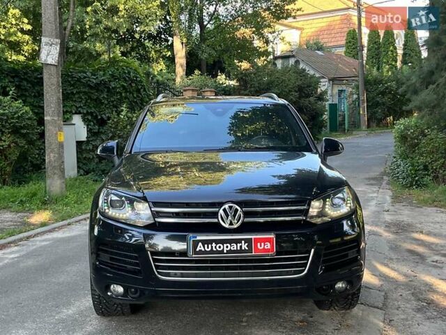Чорний Фольксваген Туарег, об'ємом двигуна 4.2 л та пробігом 255 тис. км за 28440 $, фото 2 на Automoto.ua