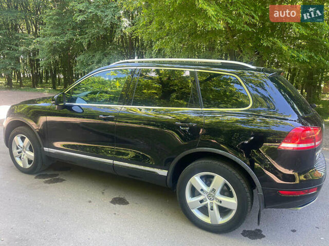 Черный Фольксваген Туарег, объемом двигателя 2.97 л и пробегом 329 тыс. км за 17999 $, фото 8 на Automoto.ua