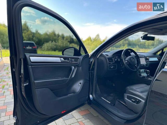 Чорний Фольксваген Туарег, об'ємом двигуна 2.97 л та пробігом 204 тис. км за 16500 $, фото 30 на Automoto.ua