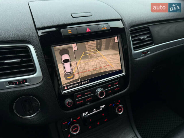 Чорний Фольксваген Туарег, об'ємом двигуна 2.97 л та пробігом 230 тис. км за 19999 $, фото 22 на Automoto.ua