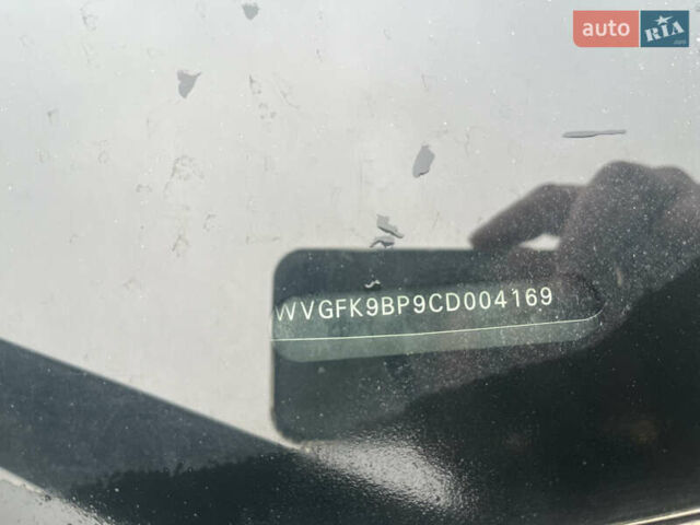 Черный Фольксваген Туарег, объемом двигателя 2.97 л и пробегом 350 тыс. км за 15799 $, фото 14 на Automoto.ua