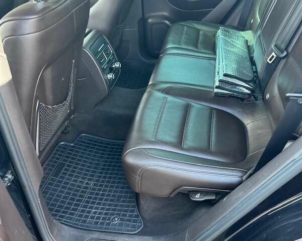 Чорний Фольксваген Туарег, об'ємом двигуна 2.97 л та пробігом 276 тис. км за 15000 $, фото 8 на Automoto.ua