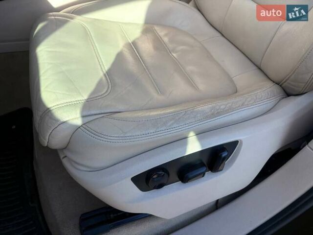 Черный Фольксваген Туарег, объемом двигателя 2.97 л и пробегом 267 тыс. км за 16000 $, фото 14 на Automoto.ua