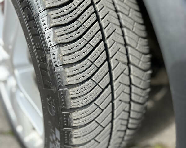 Чорний Фольксваген Туарег, об'ємом двигуна 3 л та пробігом 339 тис. км за 17200 $, фото 18 на Automoto.ua