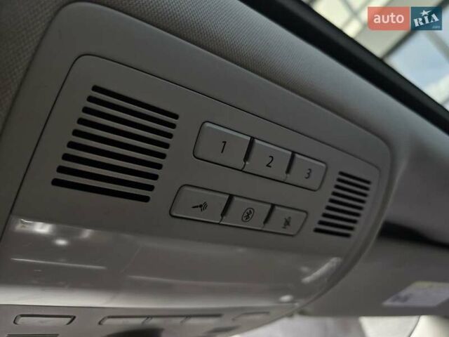 Чорний Фольксваген Туарег, об'ємом двигуна 3 л та пробігом 180 тис. км за 15499 $, фото 41 на Automoto.ua