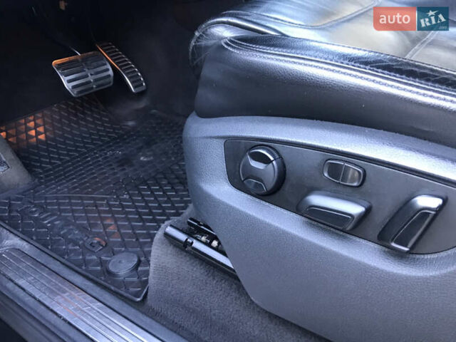 Чорний Фольксваген Туарег, об'ємом двигуна 2.97 л та пробігом 275 тис. км за 21300 $, фото 17 на Automoto.ua