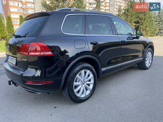 Черный Фольксваген Туарег, объемом двигателя 2.97 л и пробегом 315 тыс. км за 17800 $, фото 2 на Automoto.ua
