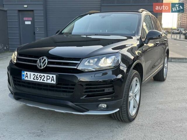 Чорний Фольксваген Туарег, об'ємом двигуна 3 л та пробігом 236 тис. км за 20750 $, фото 39 на Automoto.ua