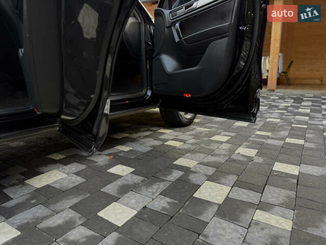 Черный Фольксваген Туарег, объемом двигателя 2.97 л и пробегом 278 тыс. км за 20000 $, фото 27 на Automoto.ua