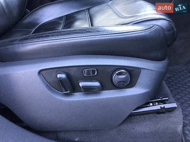 Чорний Фольксваген Туарег, об'ємом двигуна 2.97 л та пробігом 275 тис. км за 21300 $, фото 23 на Automoto.ua