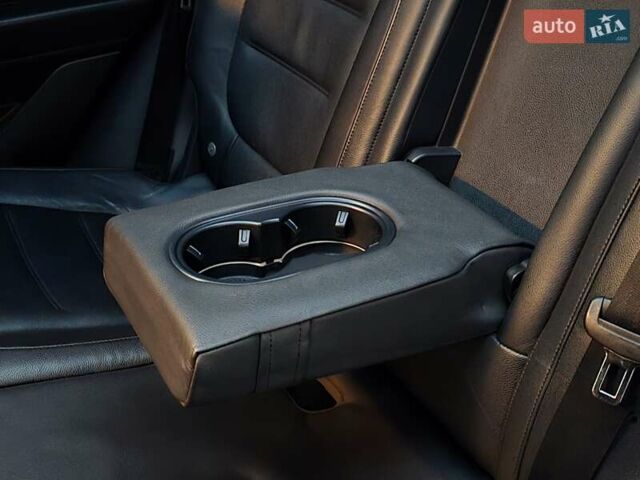 Черный Фольксваген Туарег, объемом двигателя 3 л и пробегом 180 тыс. км за 14499 $, фото 67 на Automoto.ua