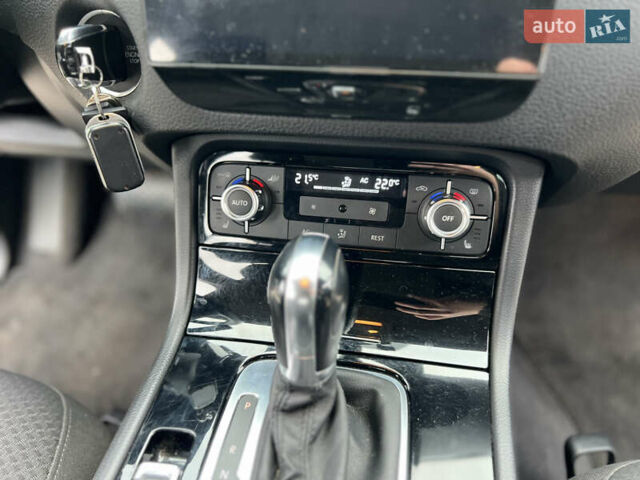 Черный Фольксваген Туарег, объемом двигателя 3 л и пробегом 159 тыс. км за 17500 $, фото 25 на Automoto.ua