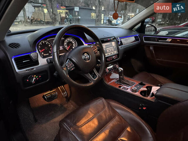 Чорний Фольксваген Туарег, об'ємом двигуна 3.6 л та пробігом 252 тис. км за 17800 $, фото 52 на Automoto.ua