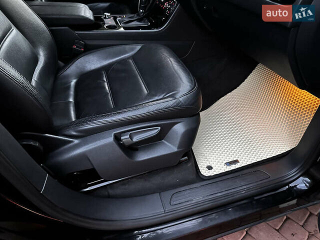 Черный Фольксваген Туарег, объемом двигателя 3 л и пробегом 310 тыс. км за 16500 $, фото 21 на Automoto.ua