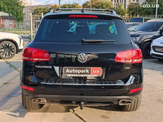 Черный Фольксваген Туарег, объемом двигателя 3 л и пробегом 207 тыс. км за 18990 $, фото 7 на Automoto.ua