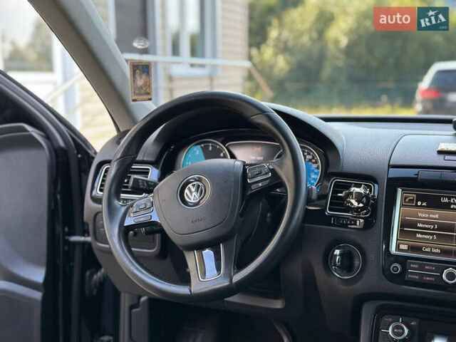 Чорний Фольксваген Туарег, об'ємом двигуна 2.97 л та пробігом 204 тис. км за 16500 $, фото 35 на Automoto.ua