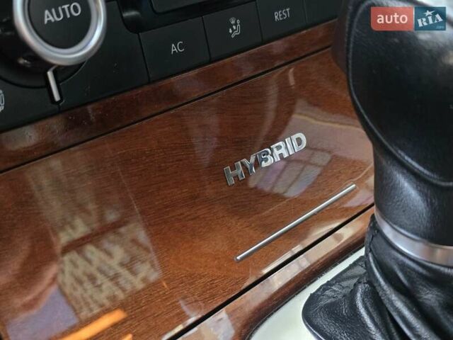 Черный Фольксваген Туарег, объемом двигателя 3 л и пробегом 180 тыс. км за 15499 $, фото 42 на Automoto.ua